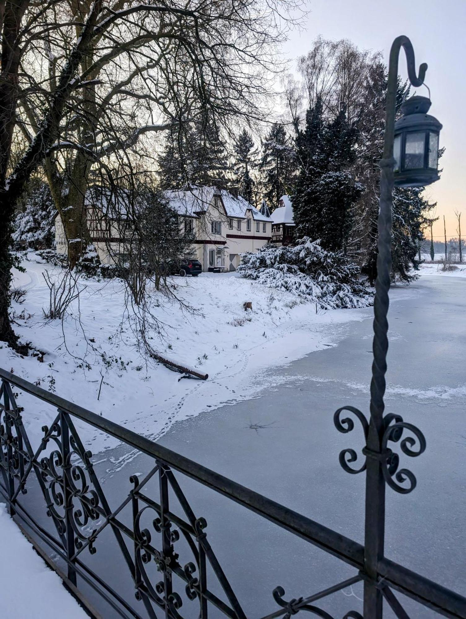 Apartments Am Schloss Rimburg Ubach-Palenberg Экстерьер фото